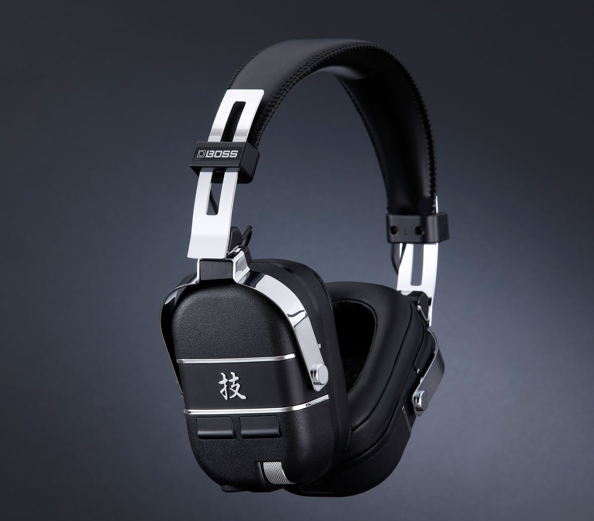 BOSS『WAZA-AIR』Bluetoothヘッドフォン型ギターアンプ – Haluna 