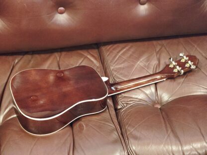Epiphone『Hummingbird Tenor Ukulele』 テナーウクレレ (スプルース単板トップ / マホガニー合板) - 画像 (4)