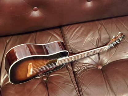 Epiphone『Hummingbird Tenor Ukulele』 テナーウクレレ (スプルース単板トップ / マホガニー合板) - 画像 (2)
