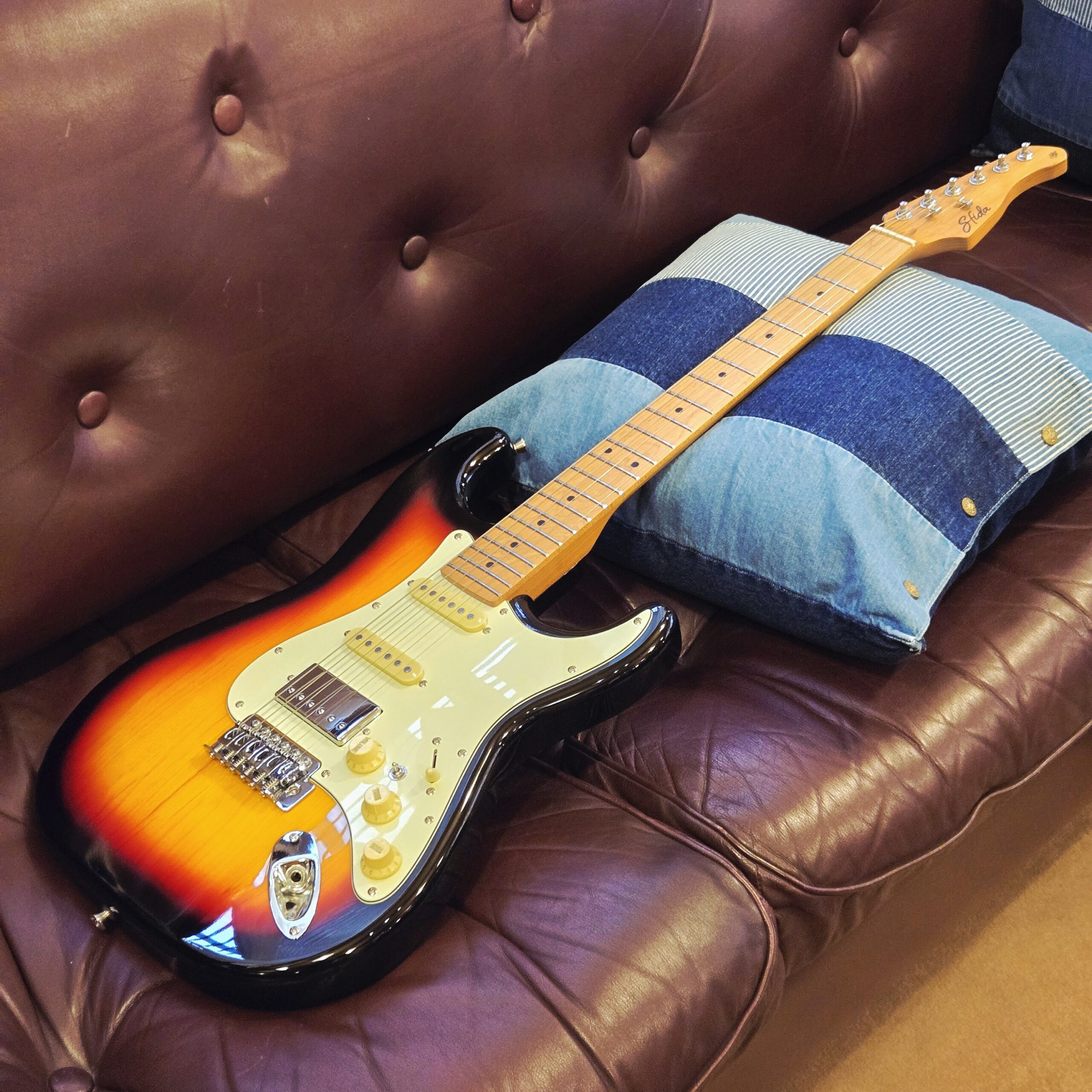 Sfida『SST-450 (SB)』 エレキギター